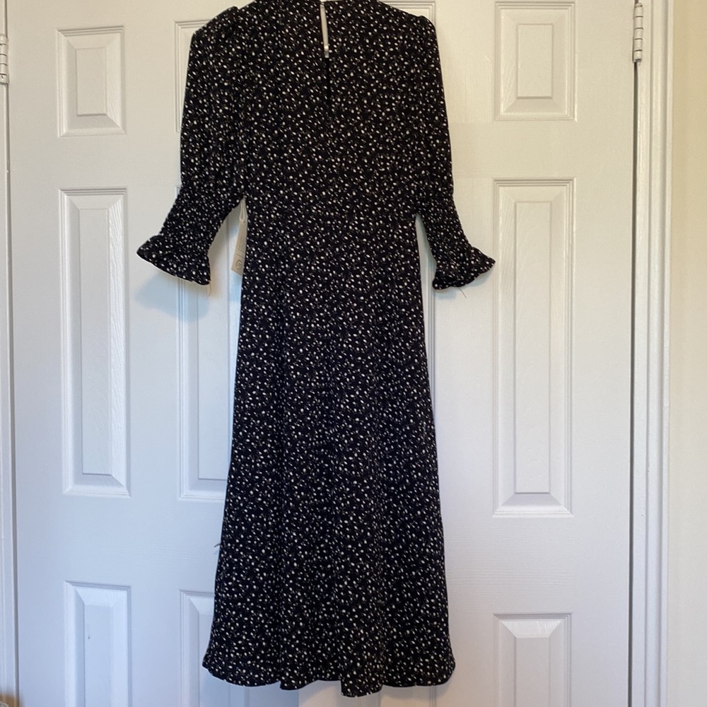 Brand new Forever21 midi dress black and white floral print - Picture 2 of 2